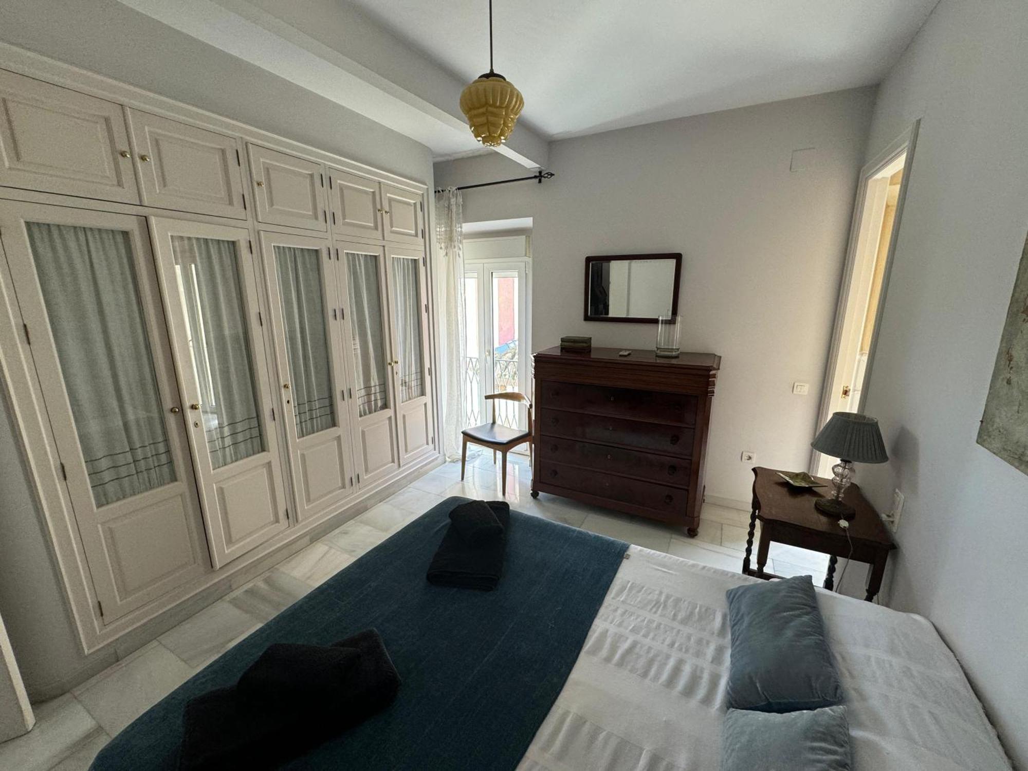 Апартаменты Wonderful Duplex In Calle Betis Севилья Экстерьер фото